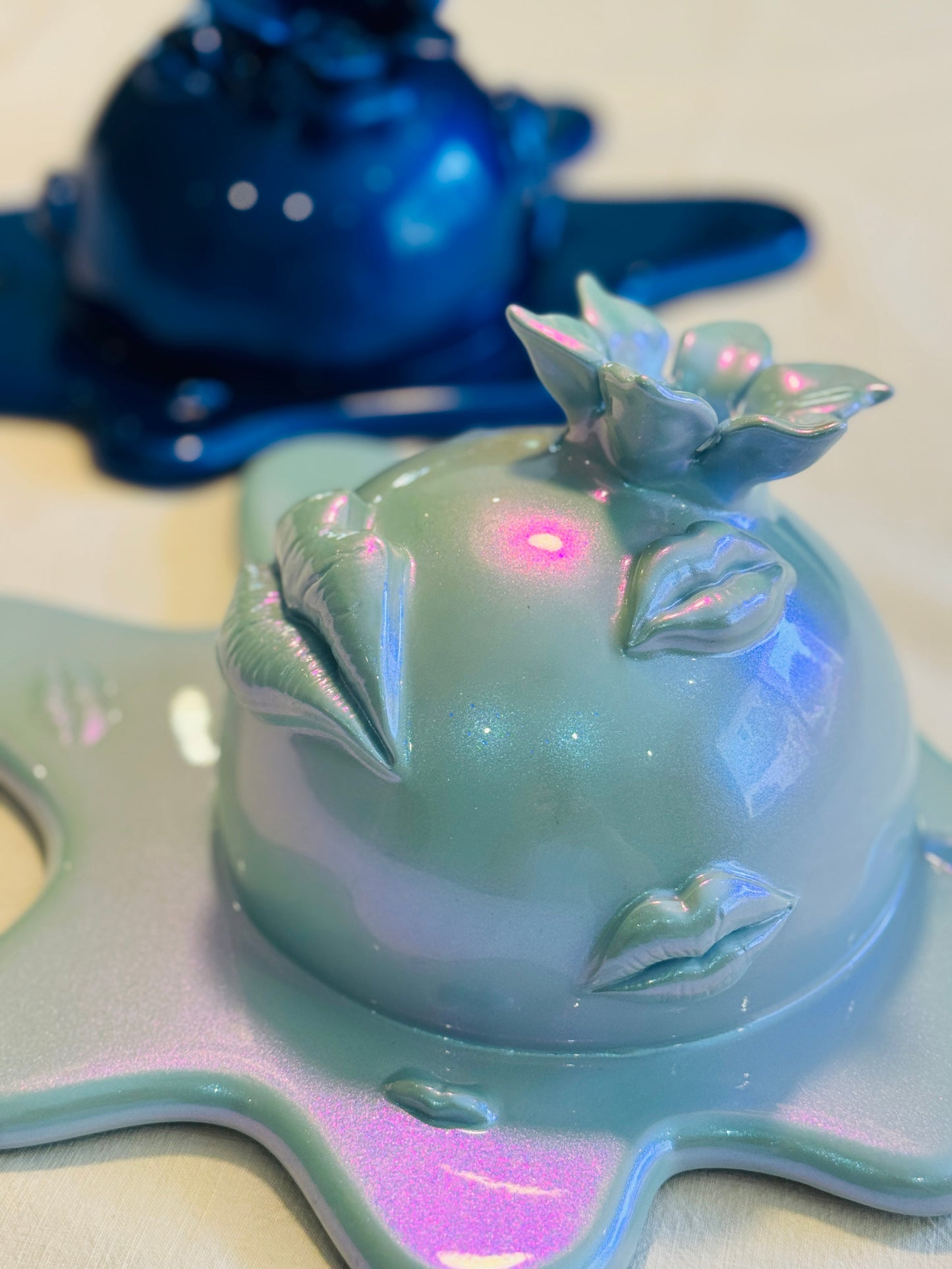 BE MY DARLING - Light Blue, Violet Color Shifting