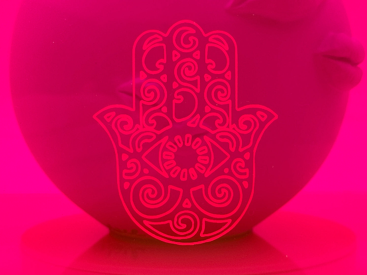 GLOW, DARLING, GLOW - Hand of Fatima