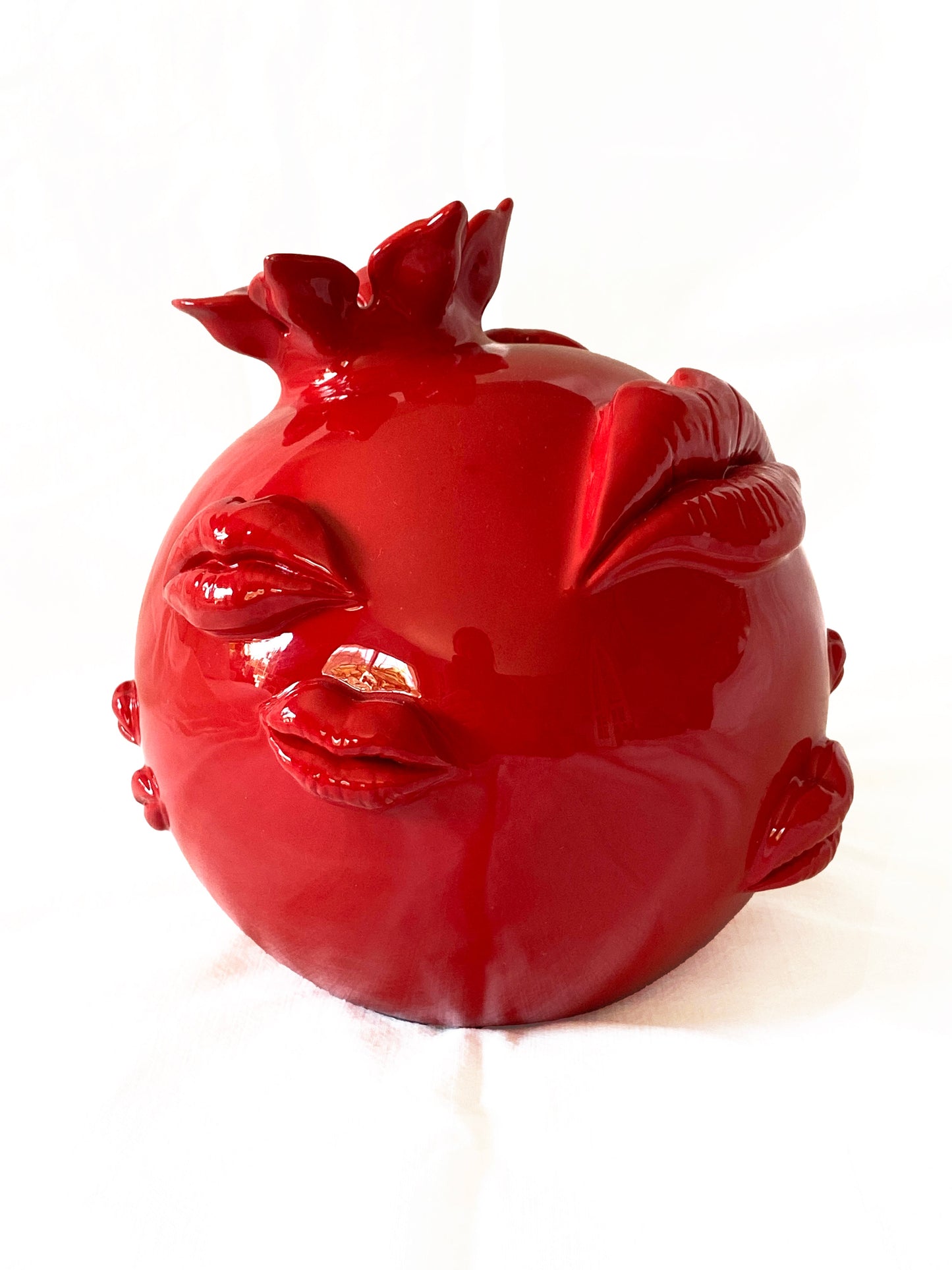 EVERYBODYs DARLING - Red Glossy
